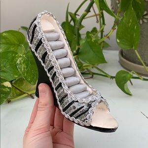 Vintage Shoe Ring Holder, Vanity Decor, High Heeled Shoe Ring Holder